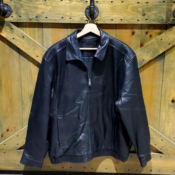 MENS BLACK LEATHER JACKET SIZE XL BOMBER MOTO CLASSIC  BIKER CITY STREET ROCKER - Picture 1 of 12